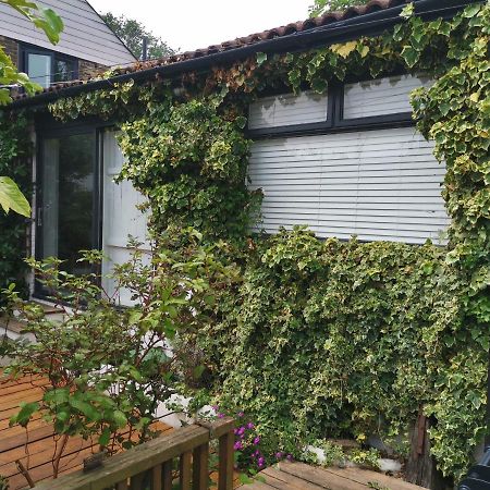 Bungalow With Parking, Near Preston Park Brighton ภายนอก รูปภาพ