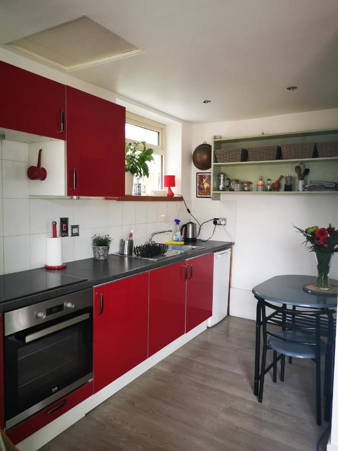 Bungalow With Parking, Near Preston Park Brighton ภายนอก รูปภาพ